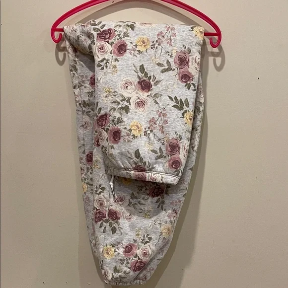 Abercrombie & Fitch Floral Joggers - - Picture 2 of 7